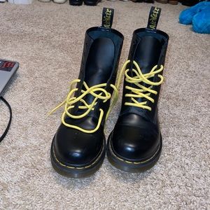 Dr Martens size 9 never worn